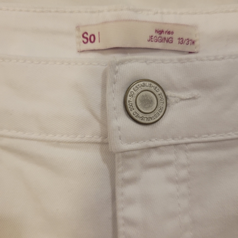 SO Women's Straight Leg White Jeans - Picture 2 of 6